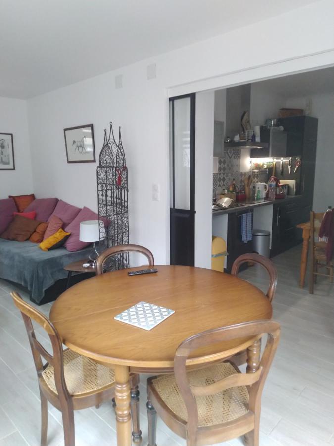 Chambre Marguerite, B&B Au 1Er- Villa Chaumonty Périgueux Esterno foto