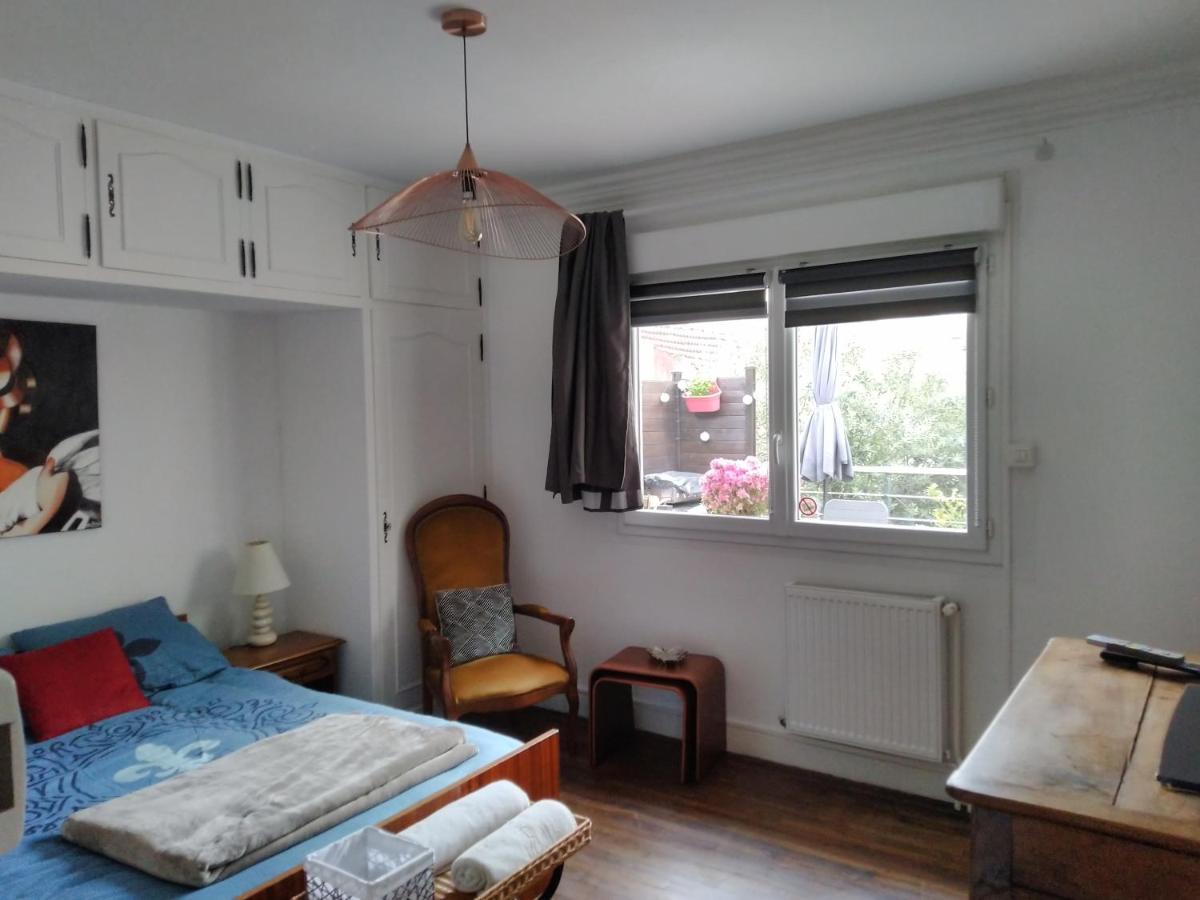Chambre Marguerite, B&B Au 1Er- Villa Chaumonty Périgueux Esterno foto